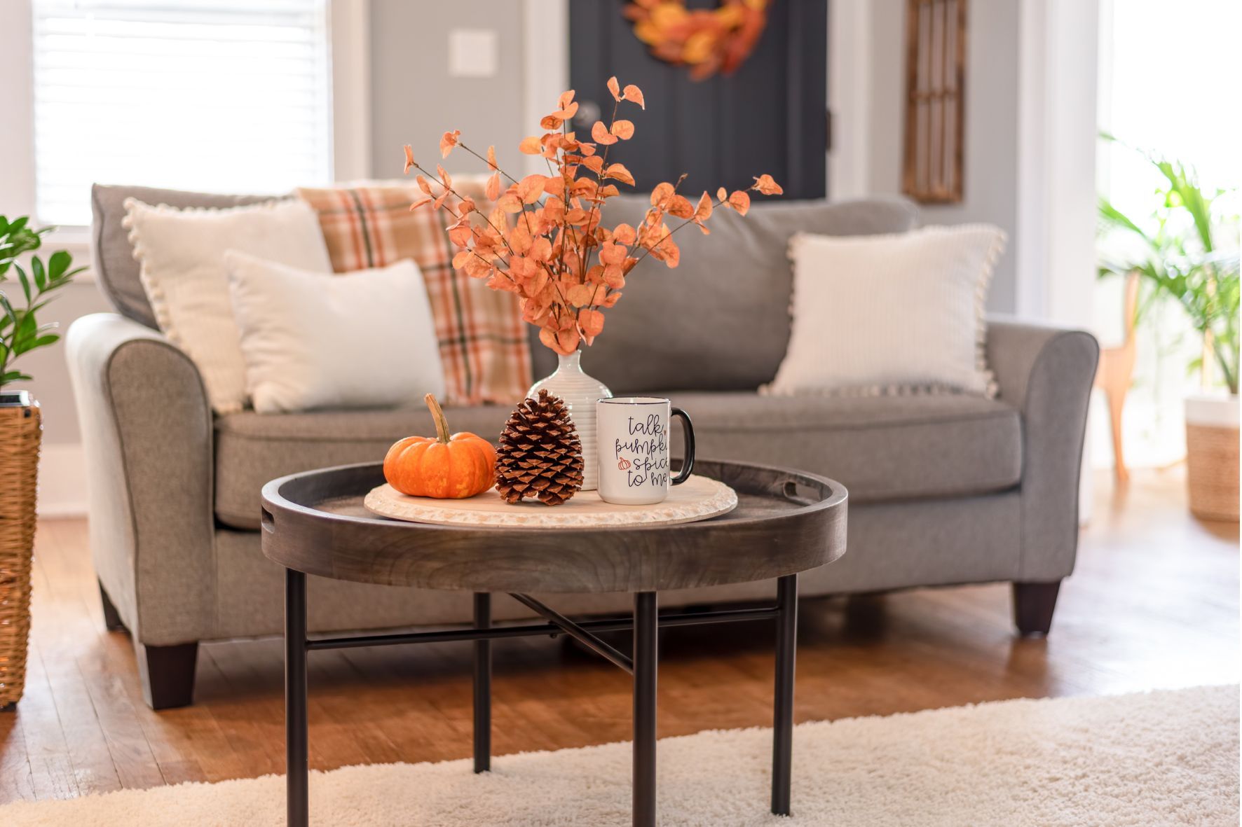 Florida home interior with fall decorative elements