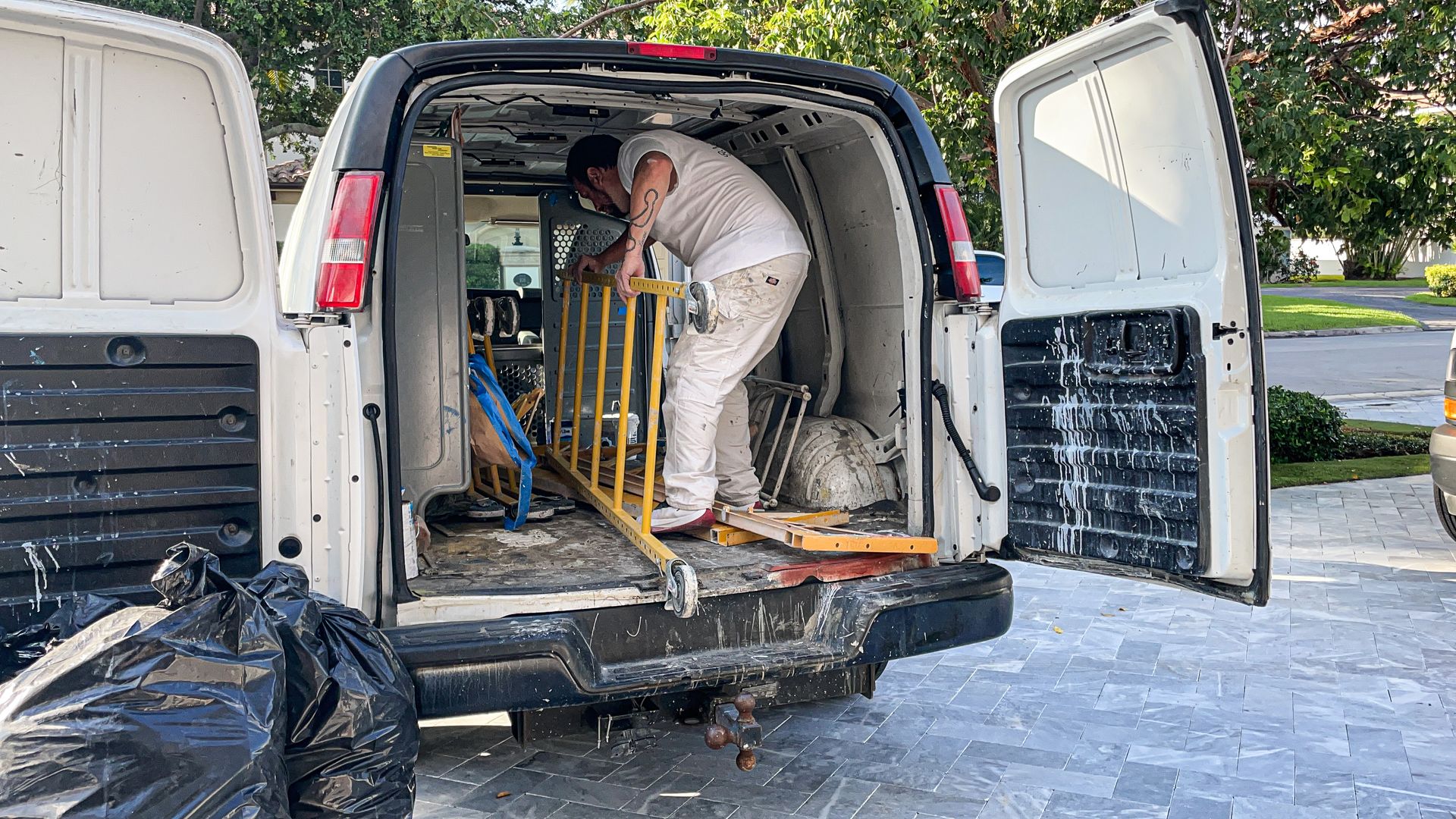 Tru Colors Contracting prepping home interior for painting