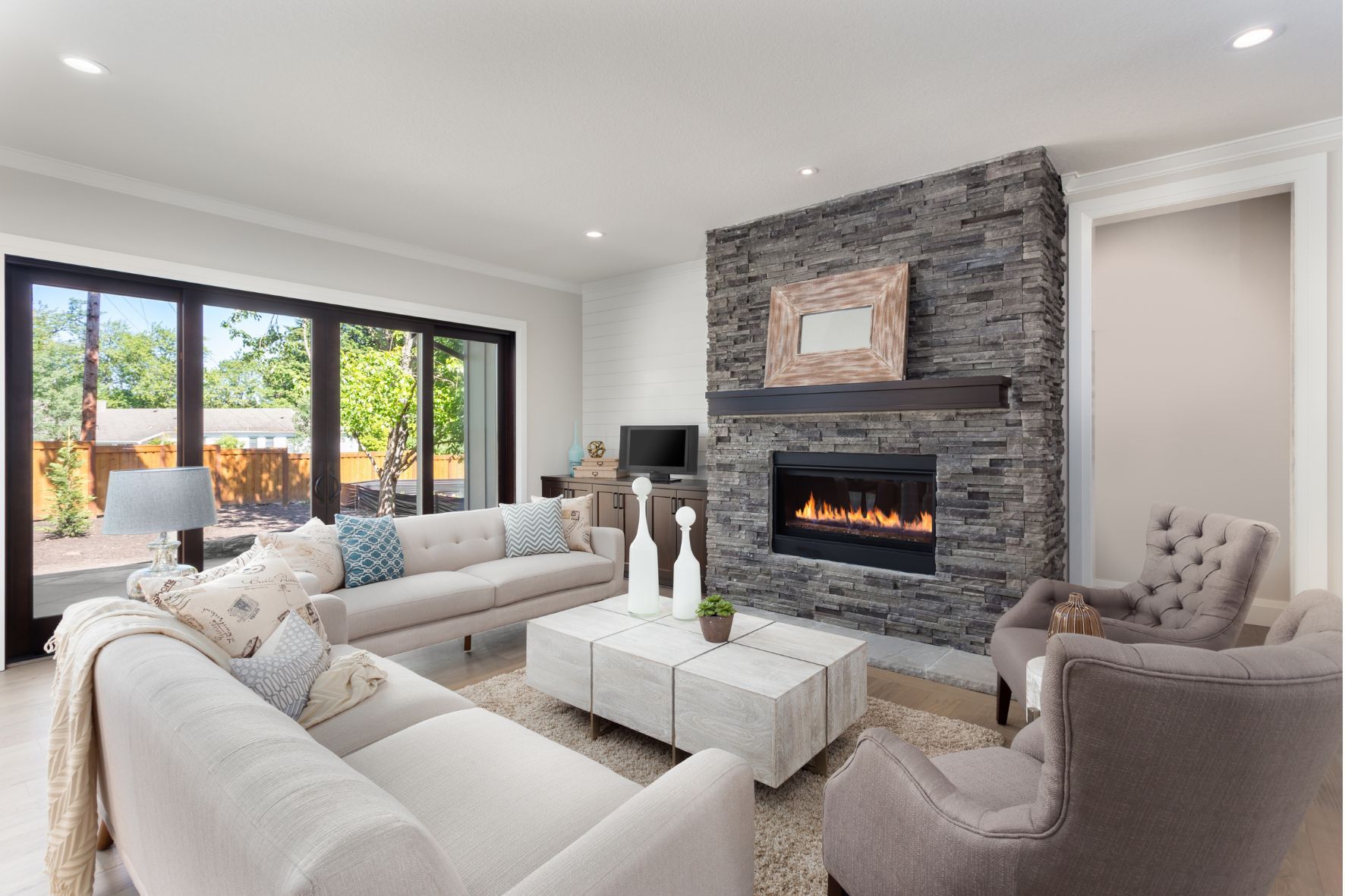 Living room with focal point fireplace 