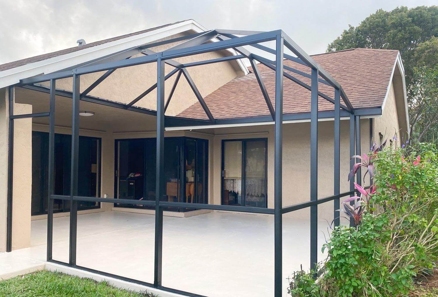 Pool enclosure painting in florida