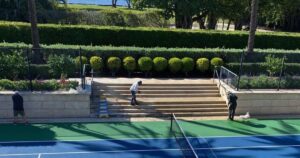 Pressure washing steps in south florida
